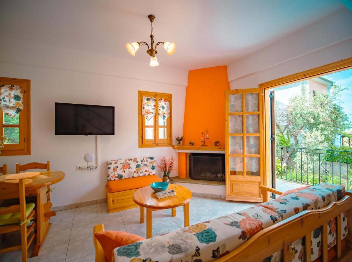 Orange House For Big Families In Damouchari - Delicious Houses Luaran gambar