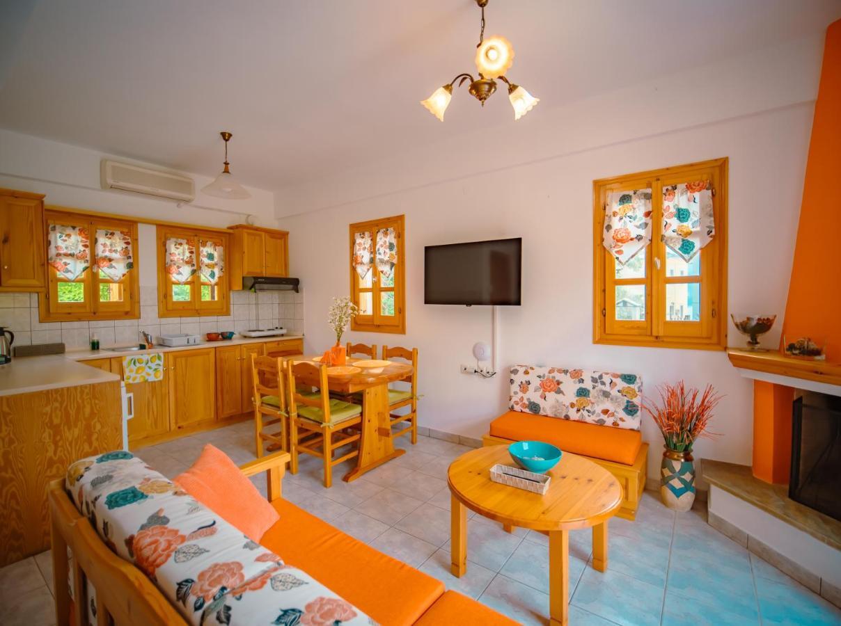 Orange House For Big Families In Damouchari - Delicious Houses Luaran gambar